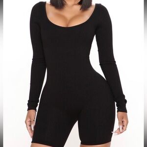Fashion nova snatched daisy romper